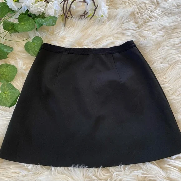 Bardot Black Skirt - Picture 2 of 6